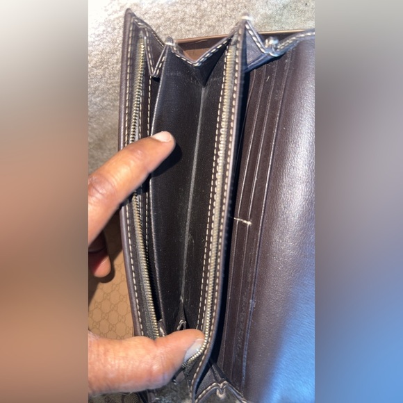 Gucci wallet with box - Picture 6 of 8